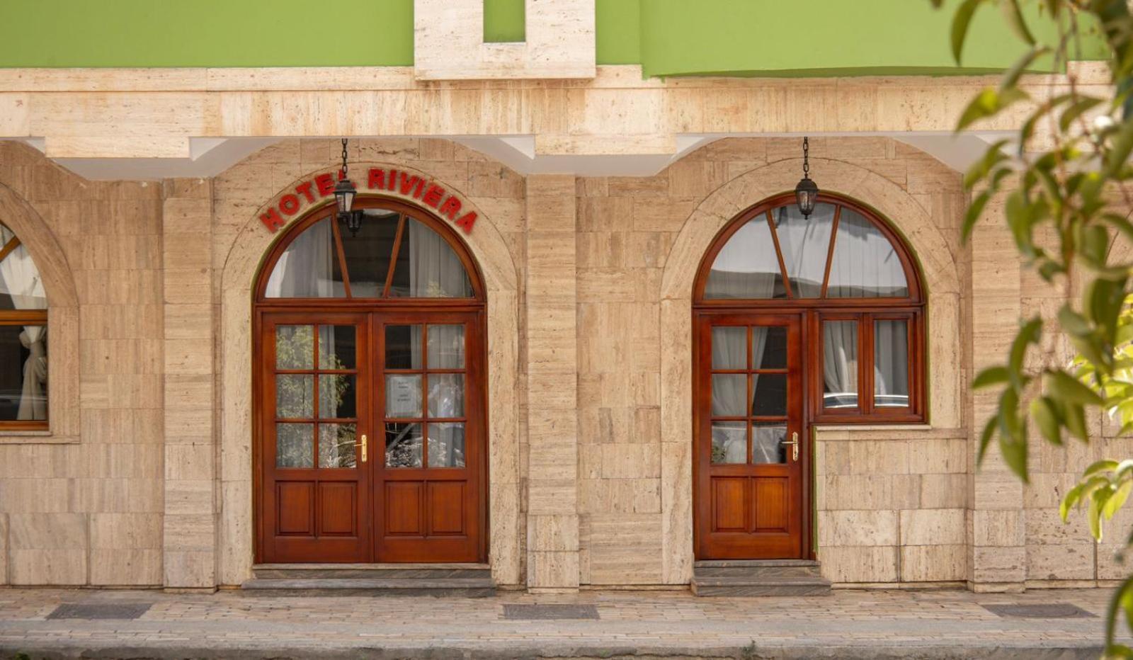 Riviera Hotel-City Center Vlorë Eksteriør billede